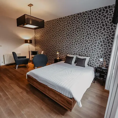 Bed and Breakfast Cote Sax Ντινάντ